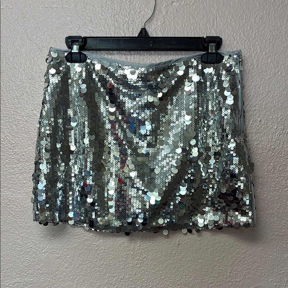 Sparkling Silver Sequin Pencil Mini Skirt